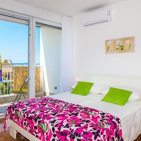 Apartman Dodo Apartment สปลิท ภายนอก รูปภาพ