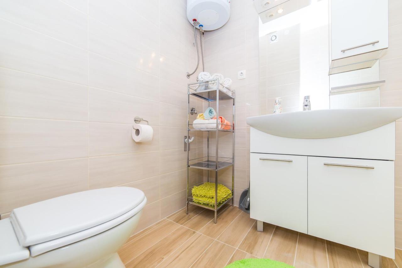 Apartman Dodo Apartment สปลิท ภายนอก รูปภาพ