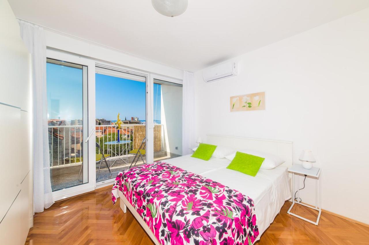 Apartman Dodo Apartment สปลิท ภายนอก รูปภาพ